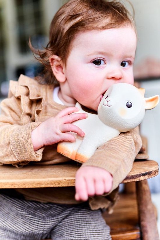 100% natural rubber toy George the Goat - bad- en badspeeltje